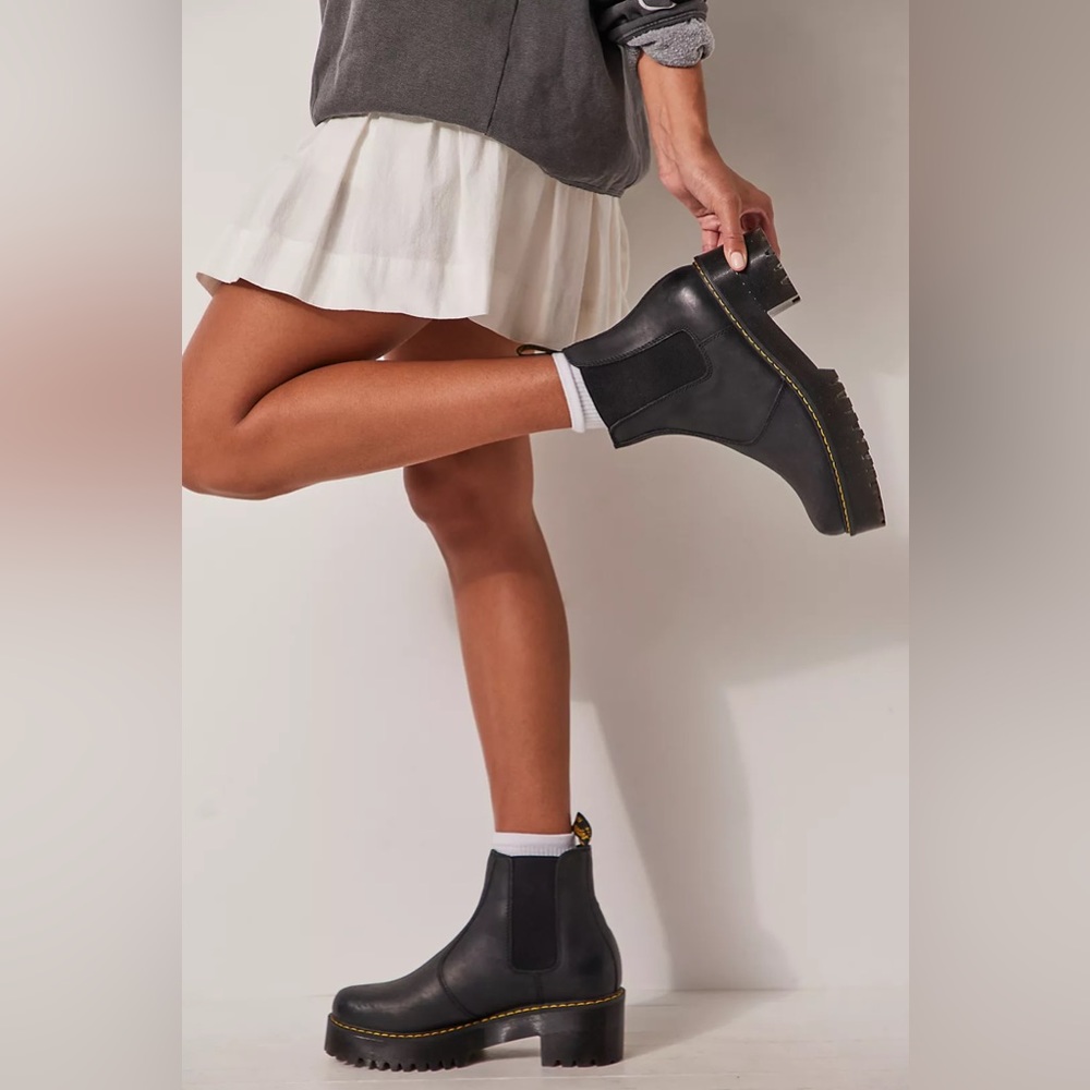 Dr. Martens Rometty Chelsea Boots | heeled platform ankle boots